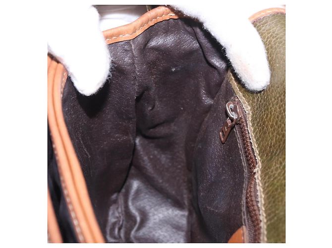 Céline Borsa a Spalla CELINE in Pelle Verde Oro Auth 183117 D'oro - vista 20