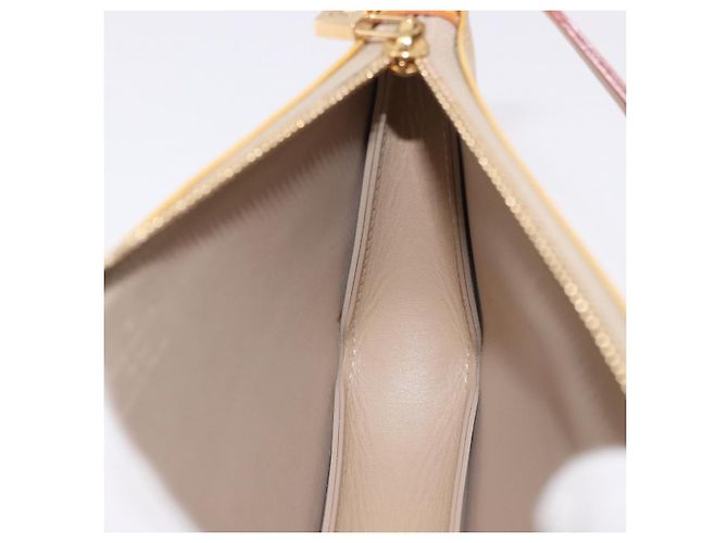 LOUIS VUITTON Monogram Vernis Lexington Pouch Beige M91010 LV Auth 184312 - vista 19