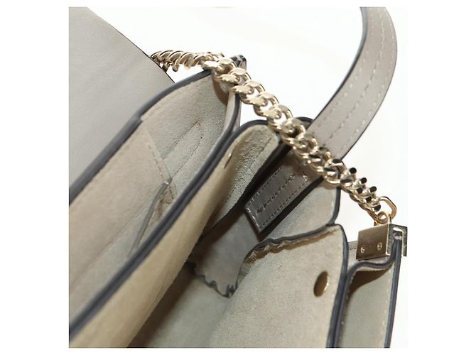 Chloé Borsa a tracolla Chloe Fay in scamosciato beige e oro Auth gh2099 D'oro - vista 23