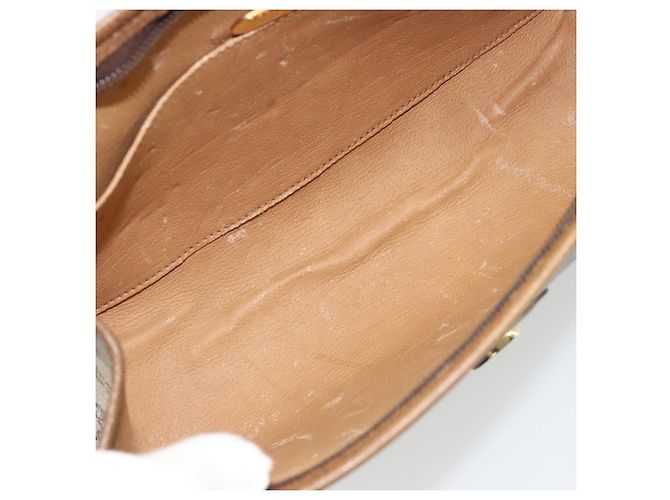 Clutch GUCCI GG Plus Supreme PVC Beige Oro Auth 184487 D'oro - vista 10