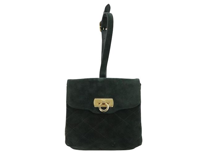 Borsa Salvatore Ferragamo Gancini in scamosciato verde e oro Auth 182928 D'oro - vista 13