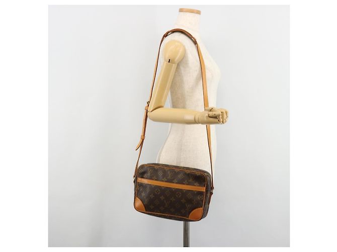 LOUIS VUITTON Borsa a Spalla Monogram Trocadero 27 M51274 LV Auth 183427A Monogramma - vista 23