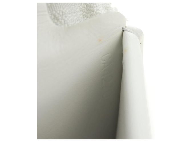 LOUIS VUITTON Taurillon Zippy Wallet Vertical LV Friend M80337 LV Auth 182719M Bianco - vista 11