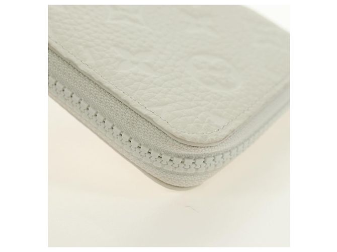 LOUIS VUITTON Taurillon Zippy Wallet Vertical LV Friend M80337 LV Auth 182719M Bianco - vista 15