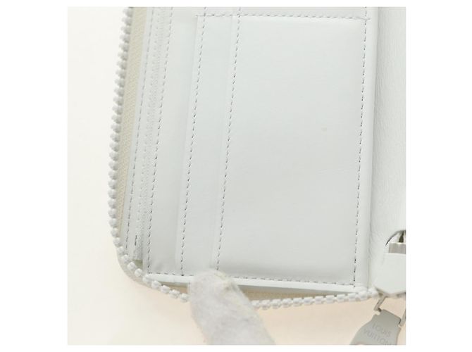 LOUIS VUITTON Taurillon Zippy Wallet Vertical LV Friend M80337 LV Auth 182719M Bianco - vista 20