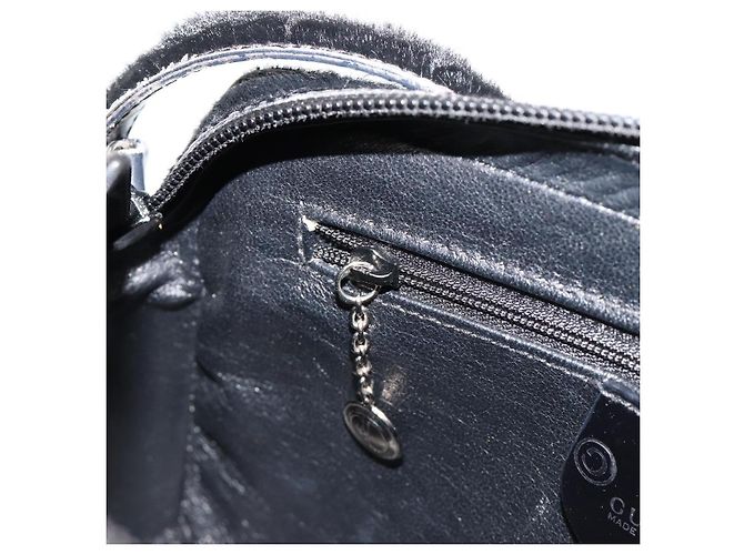 Borsa a tracolla GUCCI Harako pelle Nero Argento 007 1014 0274 5 Auth 183309 - vista 22