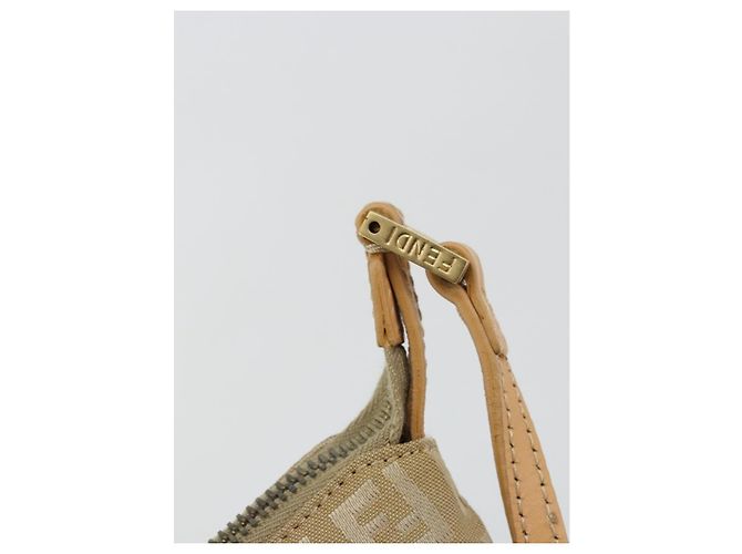 Borsa a Spalla FENDI Zucchino Canvas Beige Oro Auth 182966A D'oro - vista 10