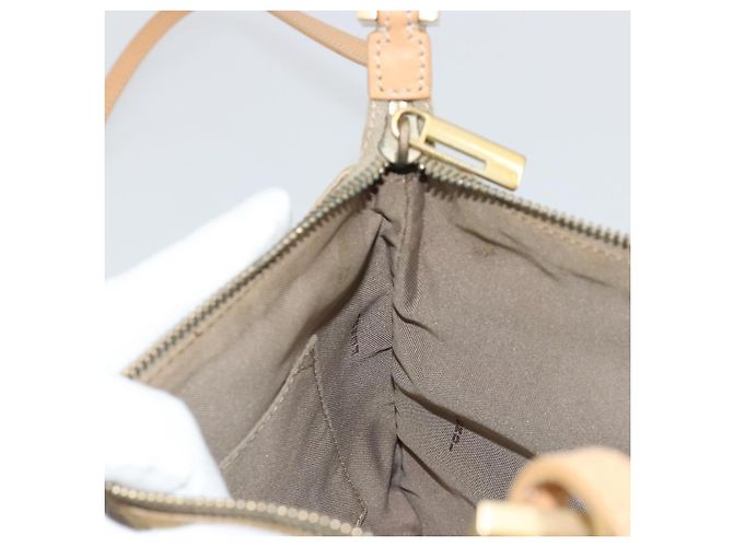 Borsa a Spalla FENDI Zucchino Canvas Beige Oro Auth 182966A D'oro - vista 19