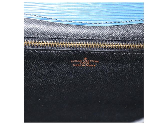LOUIS VUITTON Epi Montaigne 23 Clutch Blu M52665 LV Auth 183602 - vista 17