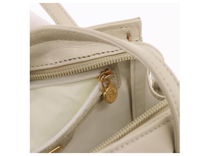 Borsa FENDI in pelle 2way Beige Oro Auth 183874 D'oro - vista 25