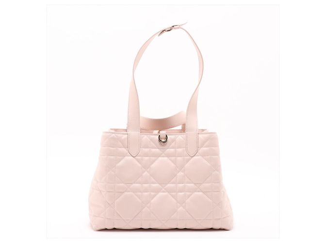 Dior Borsa Tote Toujours Medium in pelle di vitello Macrocannage Rosa - vista 2