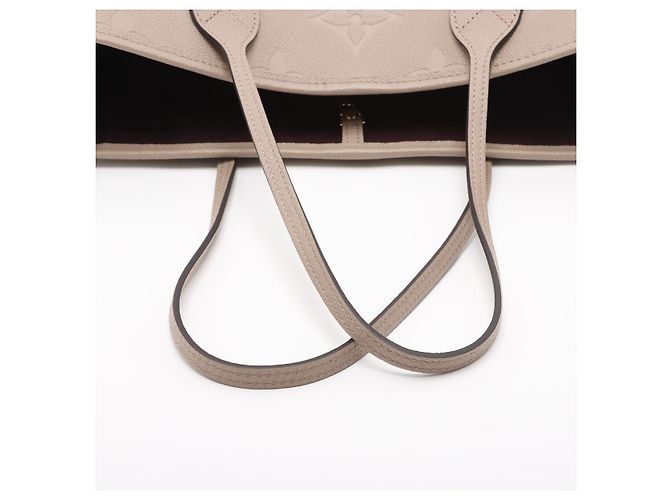 Louis Vuitton Borsa a tracolla Neverfull Leather Empreinte Shopper Turtledove Beige - vista 5
