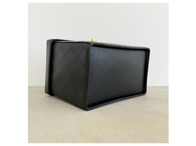 Chanel Vintage Vanity Case aus gestepptem Leder Schwarz - Ansicht 13