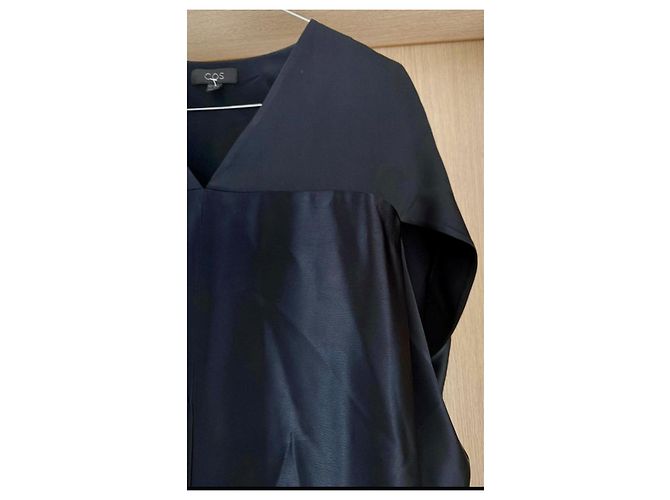 COS Kleid mit Materialmix-Effekt - Schwarz - Ansicht 3