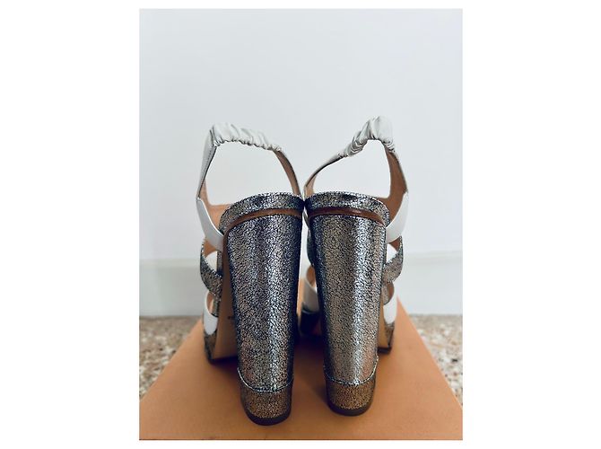 N°21 Sandali con tacco bianchi e metallizzati Argento Bianco Metallico - vista 4