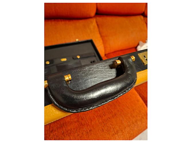 Loewe Valigetta in pelle nera e gialla Nero Giallo - vista 7