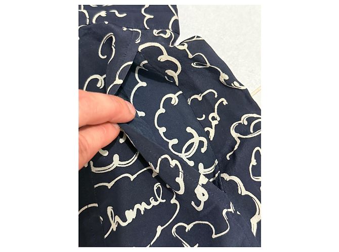Falda culotte Chanel de seda estampada Negro Beige - vista 3