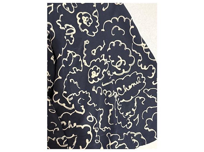 Falda culotte Chanel de seda estampada Negro Beige - vista 6