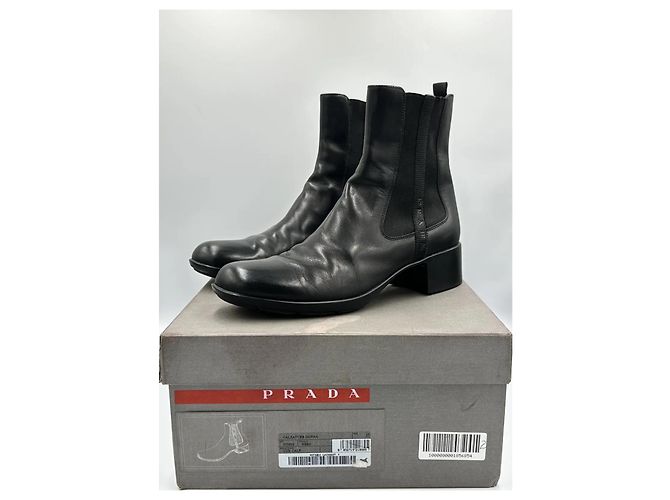 Prada Botas Chelsea de cuero negro - vista 2