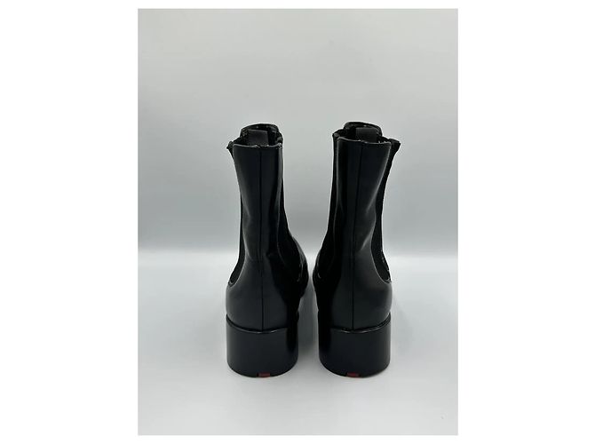 Prada Botas Chelsea de cuero negro - vista 5