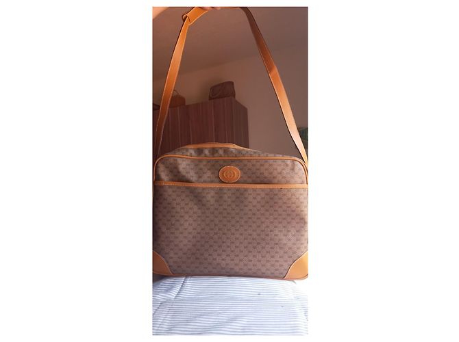 Borsa da viaggio Gucci GG Supreme Monogram marrone e pelle - vista 19