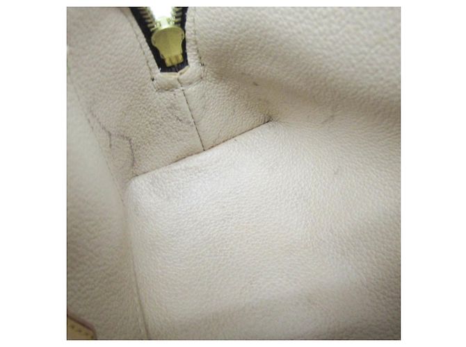 Louis Vuitton Monogram Cosmetic Pouch M47515 Castaño - vista 12