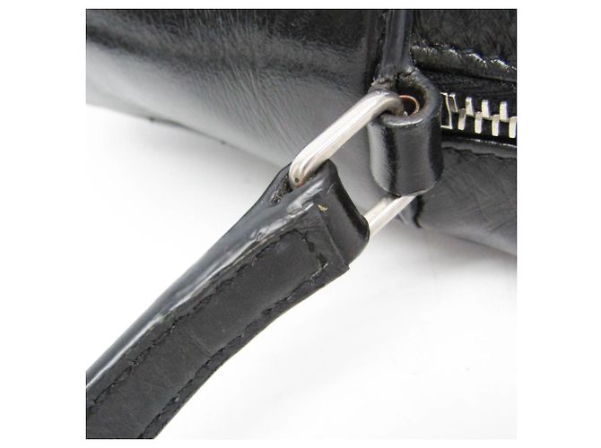 Borsa a tracolla in pelle Saint Laurent Lou V-stitch Nero - vista 12