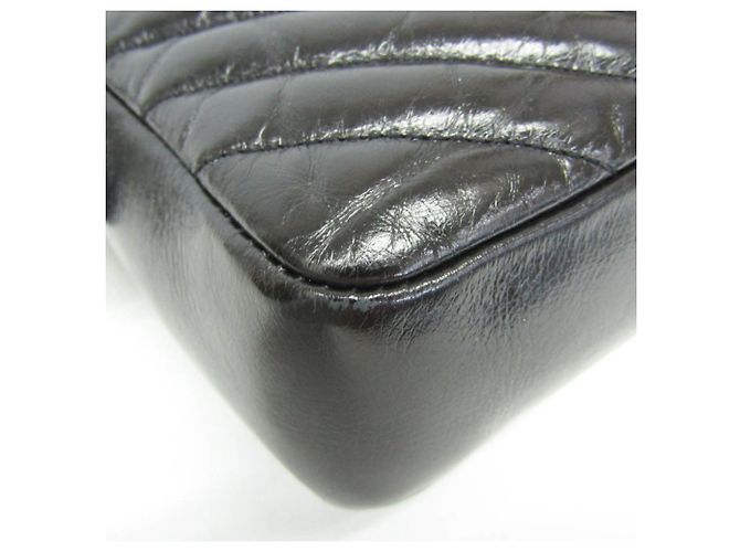 Borsa a tracolla in pelle Saint Laurent Lou V-stitch Nero - vista 4