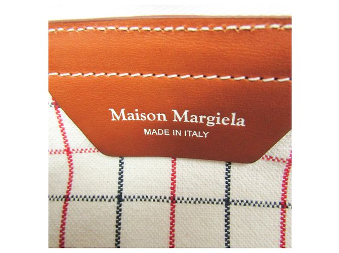 Maison Martin Margiela Borsa Maison Margiela 5AC Medium Marrone Bianco - vista 17