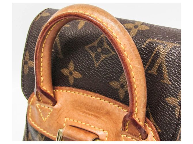 Mochila Louis Vuitton Monogram Mini Monsuri Marrom - vista 8