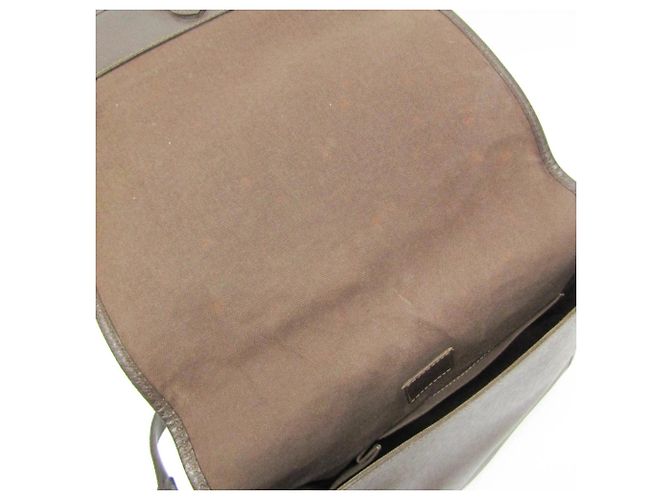 Borsa a tracolla Louis Vuitton Taiga Andrei Marrone - vista 16