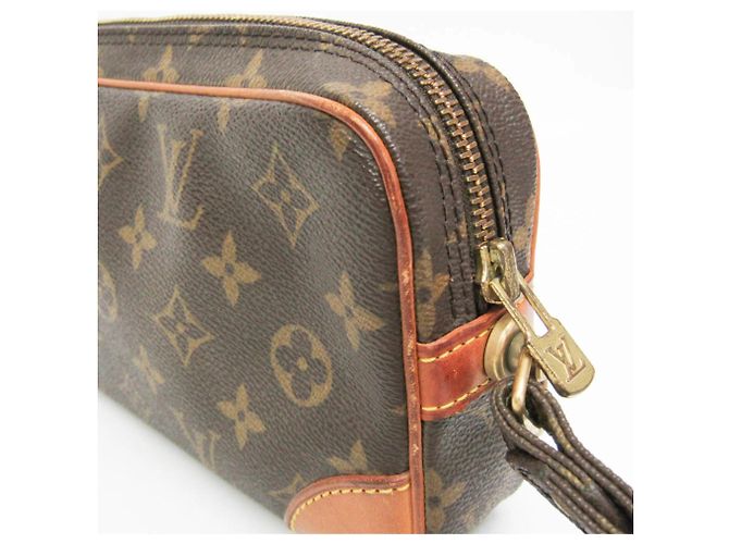 Clutch Louis Vuitton Monogram Marly Dragonne PM Marrone - vista 7