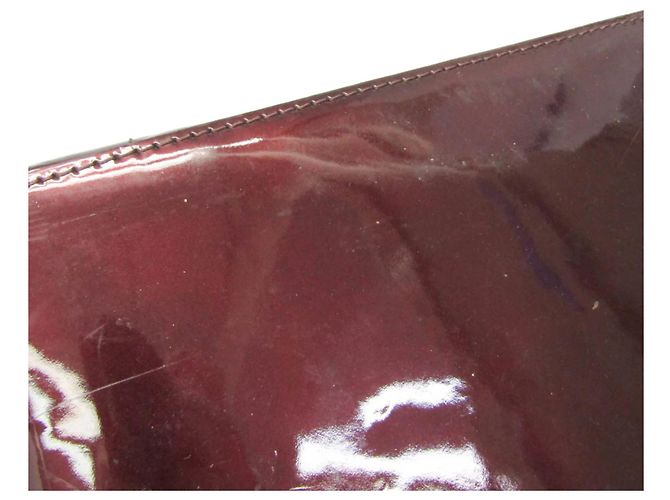 Borsa a tracolla Louis Vuitton Monogram Vernis Rosewood Avenue Bordò - vista 7