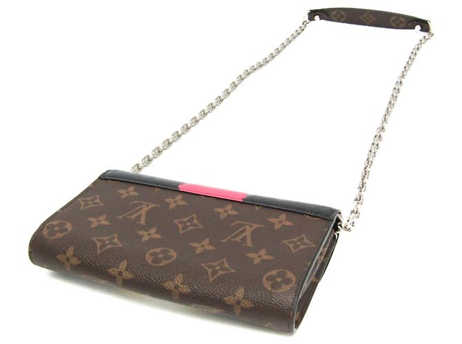 Borsa a tracolla Louis Vuitton Monogram Epi Pochette Kabuki Marrone Nero Bianco - vista 2