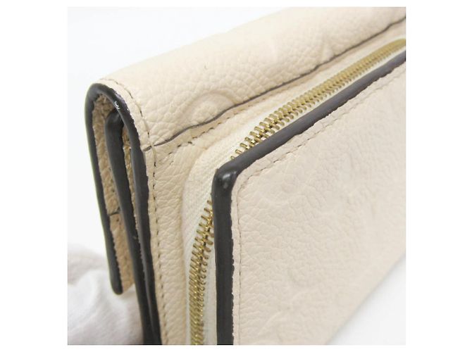 Cartera Compacta Louis Vuitton Monogram Empreinte Métis Crudo Blanco roto - vista 7