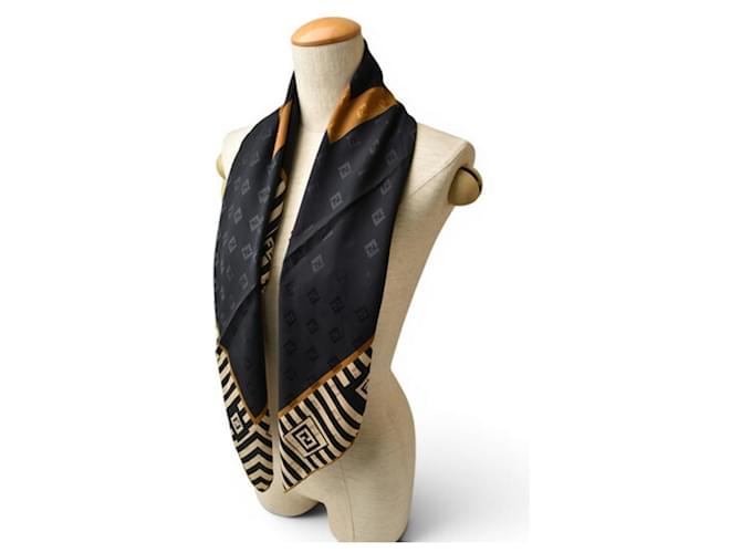 Zucca Sciarpa in seta Fendi beige e nera Nero - vista 6