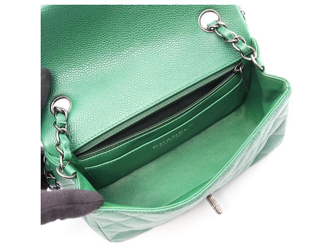 Borsa a tracolla Chanel Mini Matelassé 20 Verde - vista 3