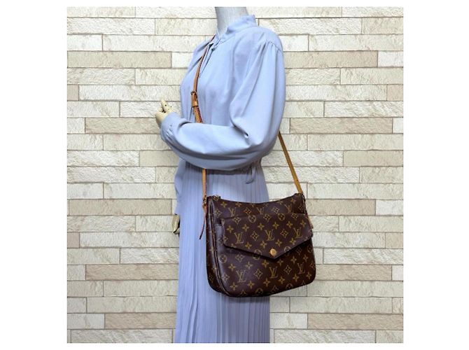 Borsa a Spalla Louis Vuitton Mabillon Monogram Marrone Multicolore Monogramma - vista 2