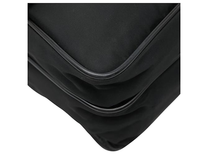 Borsa a tracolla messenger con placca logo Triangle Prada Nero - vista 5