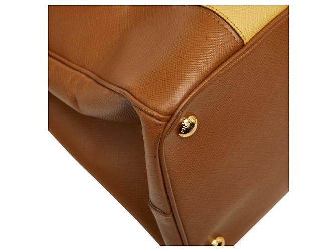 Borsa Prada Galleria Large Triangle Logo Plate Marrone Giallo - vista 7