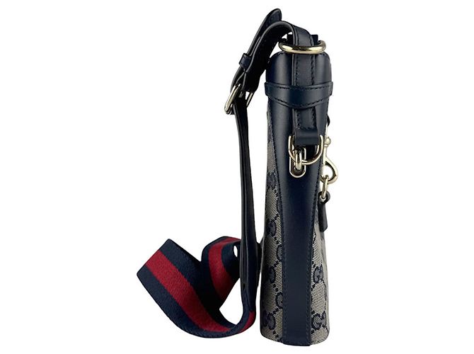Sac à bandoulière Gucci en toile GG bleu marine et rouge - vue 2