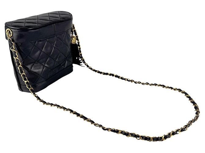 Borsa a tracolla Chanel in pelle nera Nero - vista 10
