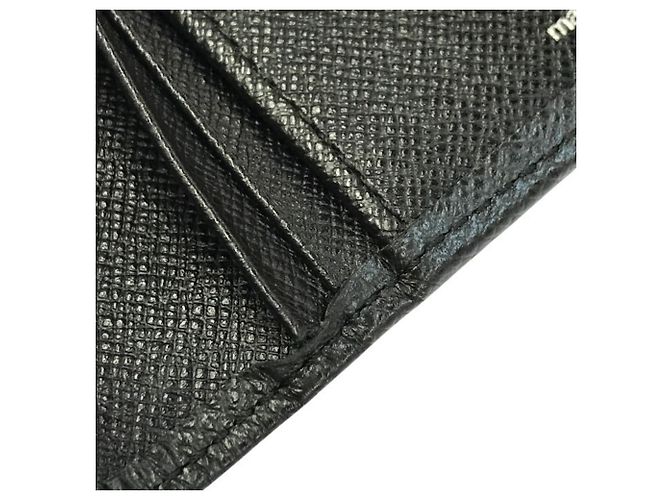 Louis Vuitton Taiga Portefeuille Brazza Long Wallet Nero - vista 9
