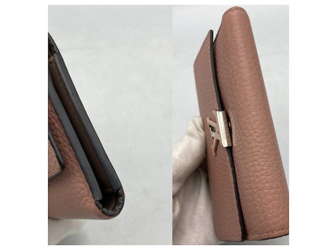 Cartera tríptico Louis Vuitton Portefeuille Capucines Rosa - vista 3