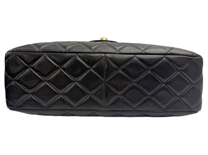 Borsa a tracolla Chanel Large Matelasse 30 in agnello nero - vista 5