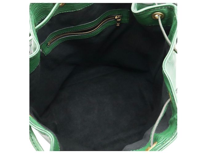 Borsa a Spalla Louis Vuitton Epi Noe Verde - vista 6