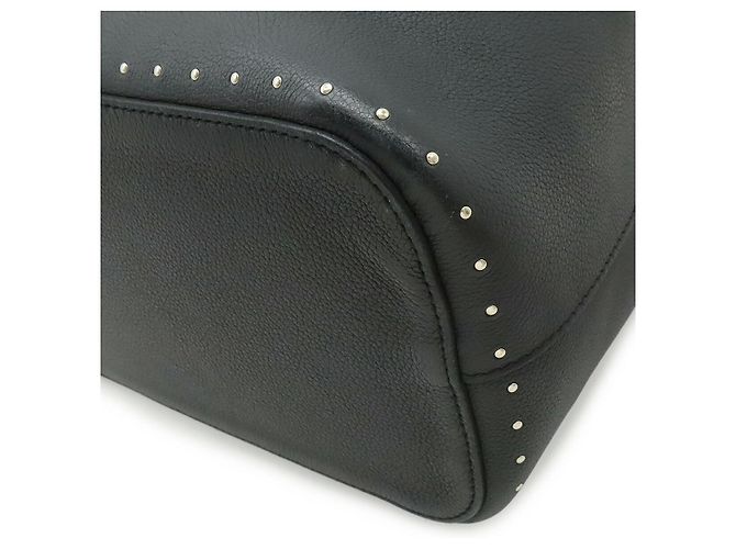 Bucket Borsa a tracolla a secchiello Louis Vuitton Lockme in pelle nera Nero - vista 3