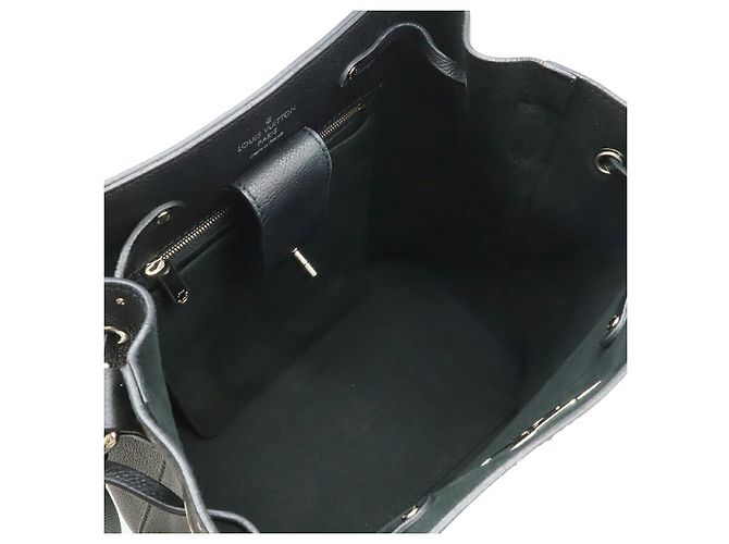 Bucket Borsa a tracolla a secchiello Louis Vuitton Lockme in pelle nera Nero - vista 6