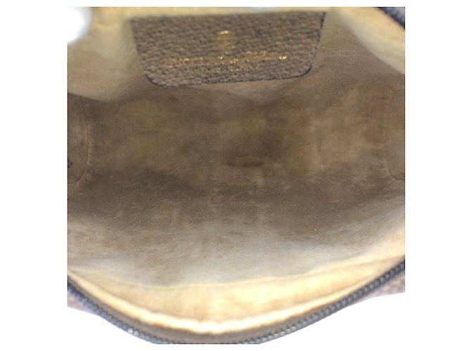 Clutch in tela GG Supreme Gucci - vista 8