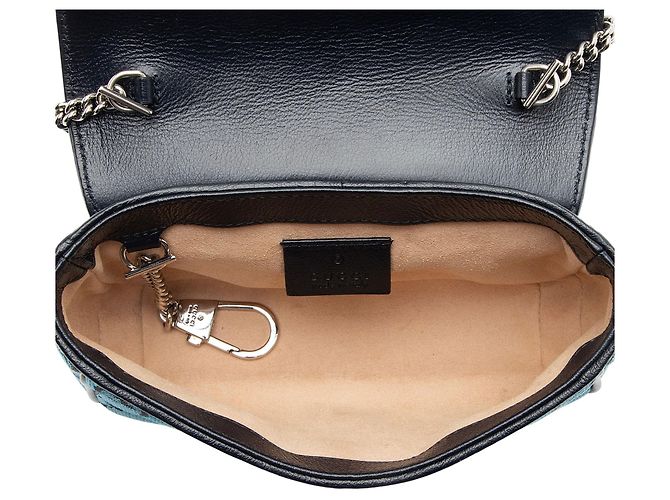 Bolso Mini Matelassé GG Canvas GG Marmont de Gucci Negro - vista 7